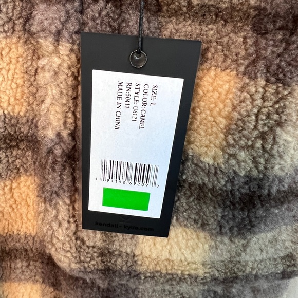 Kendall + Kylie Faux Fur Plaid Teddy Coat L - Picture 6 of 13